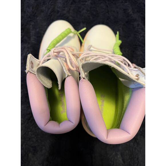 🥾 Timberland x Tokidoki Collab Boots | Pastel | Men’s 6 / Women’s 7.5–8 | NWOT - Picture 8 of 10
